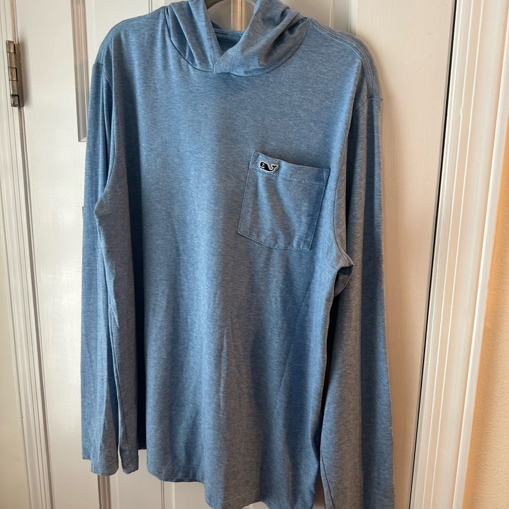 Vineyard Vines long sleeve hooded t